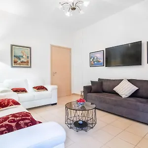 Local Apt Near City Lights 1 , Ηράκλειο Κρήτης Ελλάδα