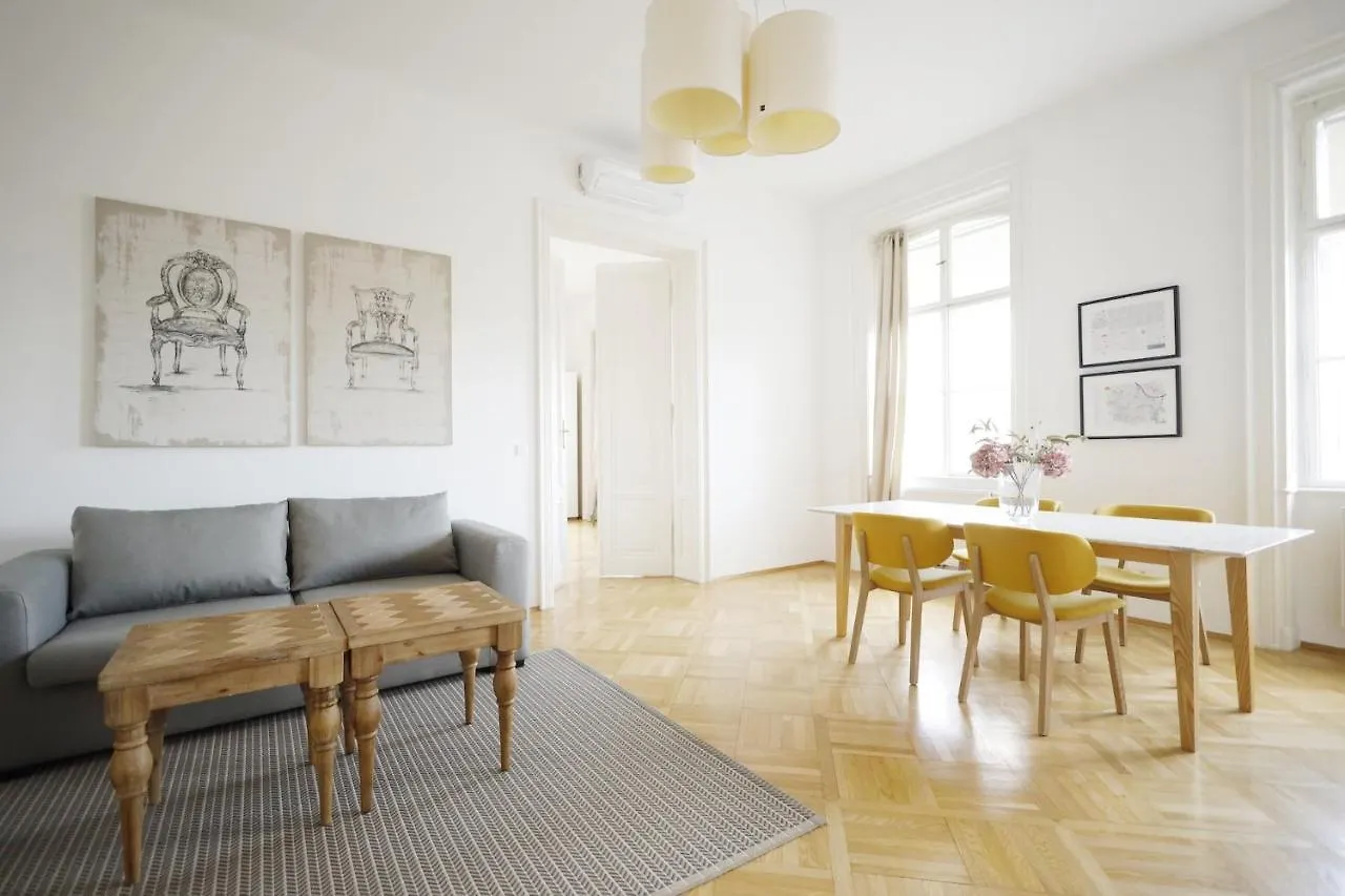Heymi Apartments Oper فيينا