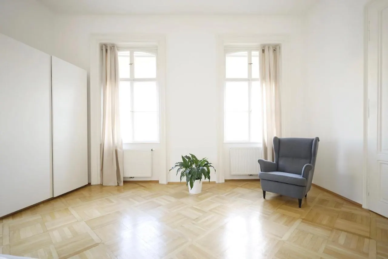 Heymi Apartments Oper فيينا النمسا