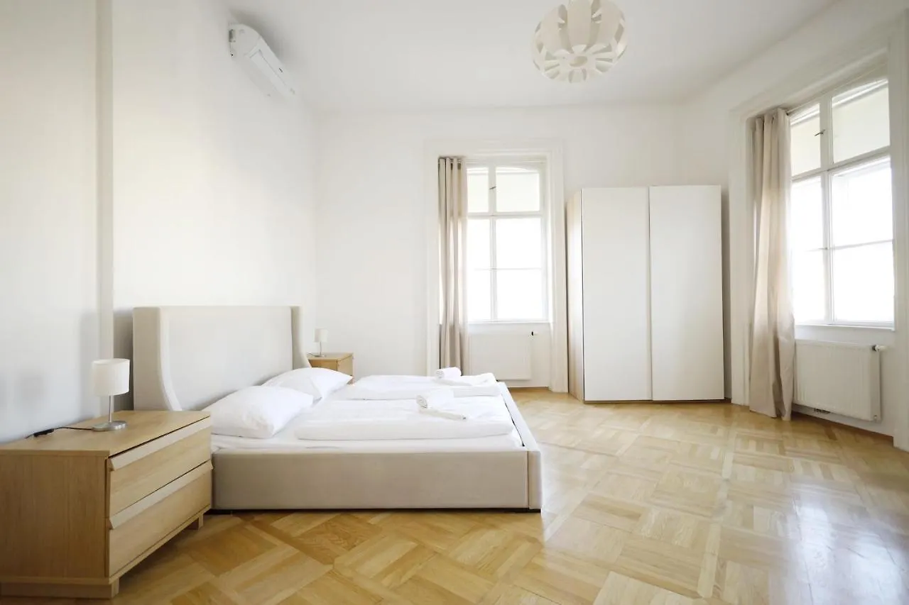 Heymi Apartments Oper فيينا
