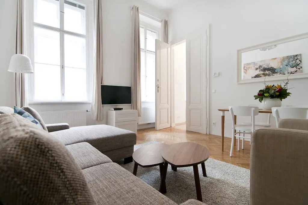 Heymi Apartments Oper فيينا النمسا