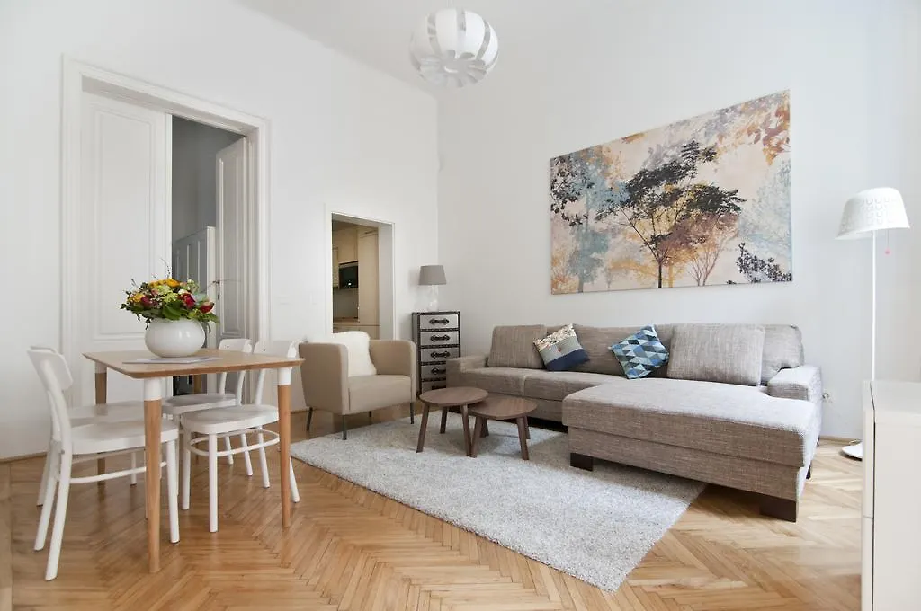 Heymi Apartments Oper فيينا